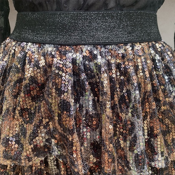 Sequin leopard print skirt SMALL - Picture 4 of 7
